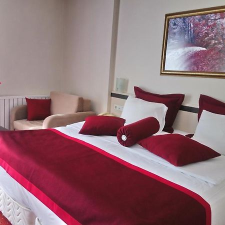 Hotel Bossinop Korucuk Экстерьер фото